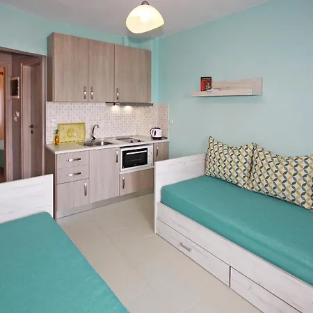 Acrothea Apartment